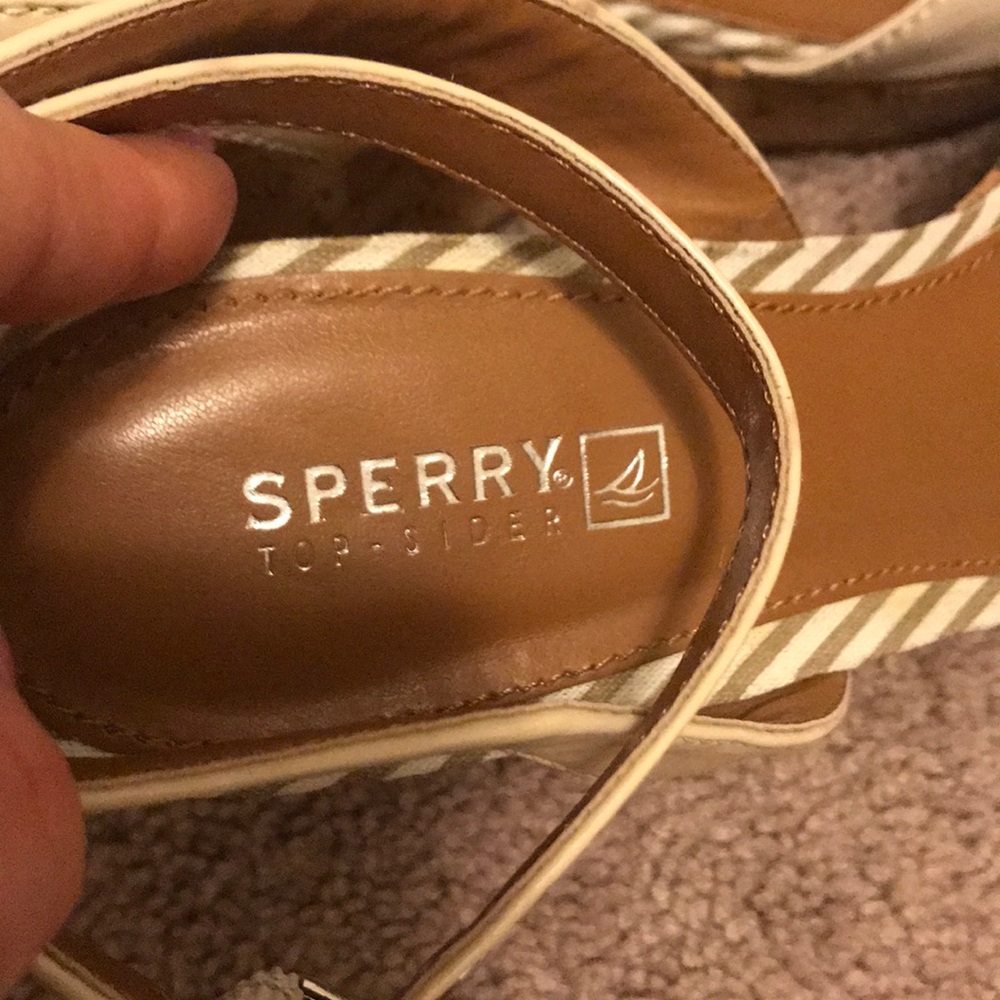 Sperry wedges - Picture 3 of 4